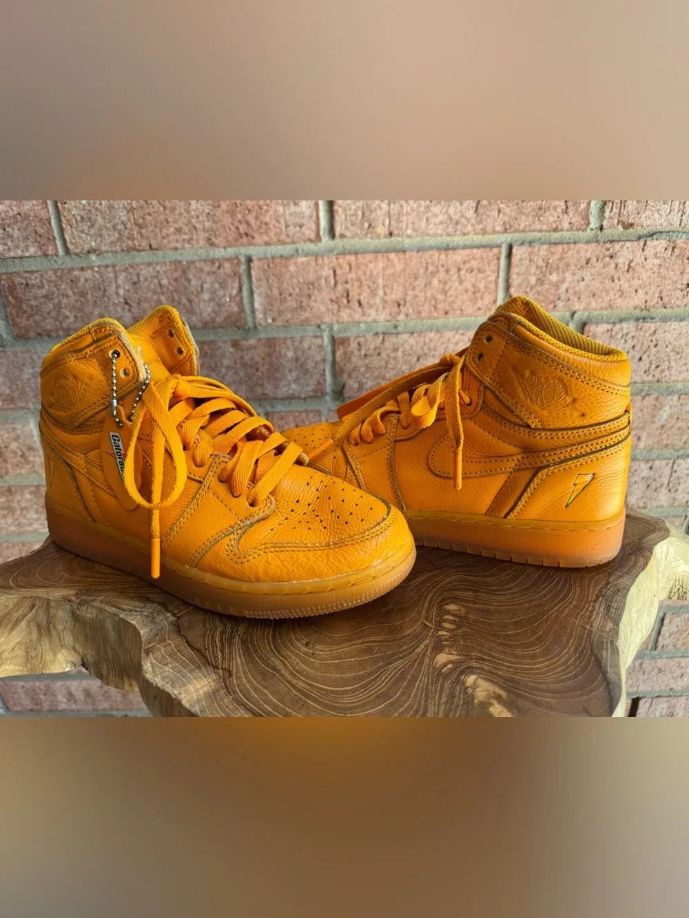 Nike Air Jordan 1 High “Gatorade Orange Peel” AJ6000-880